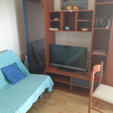 Apartment Barba Stipe Zdrelac Exterior photo